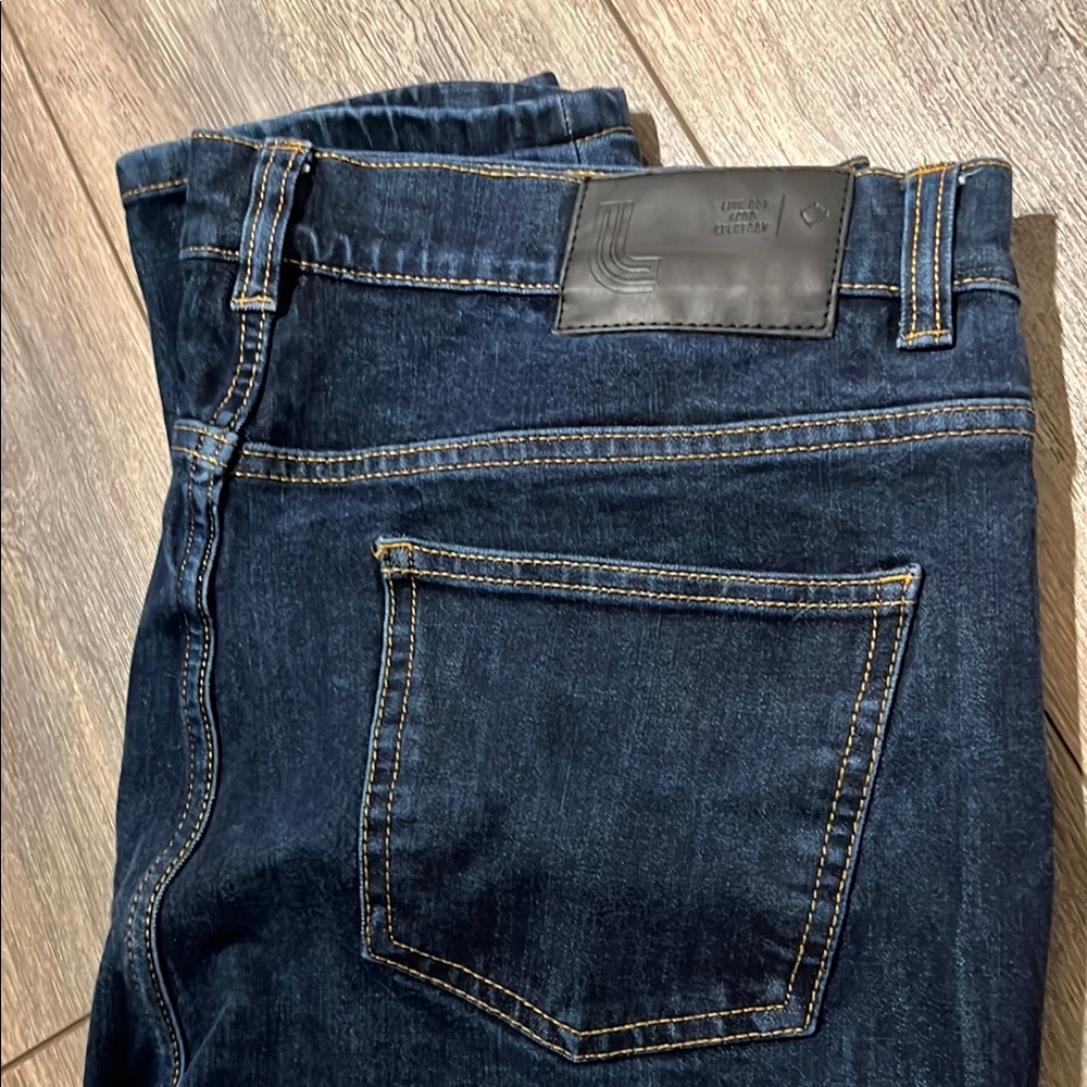 Men's Blue Jeans Lolë